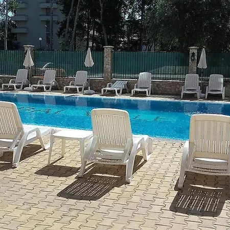 глобал вил Apartment Sunny Beach